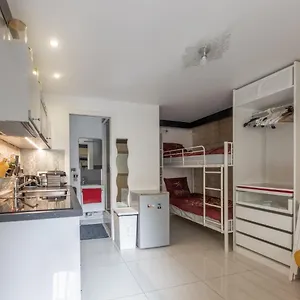 A Et Désinfection Rigoureux Du Logis Appartement Paris